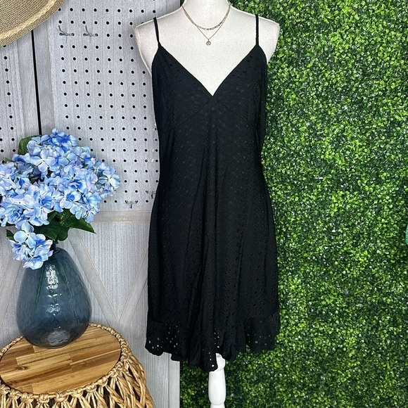 Black Eyelet Dress NWT - Picture 1 of 7